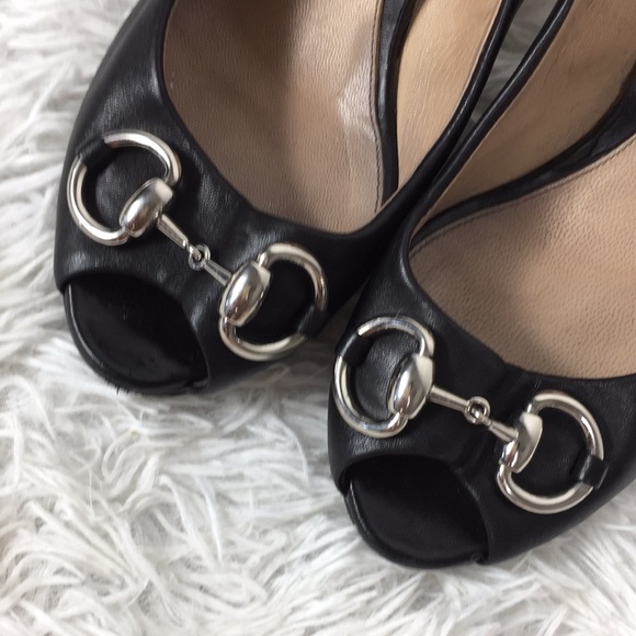 GUCCI HORSEBIT HEELS - Picture 9 of 15